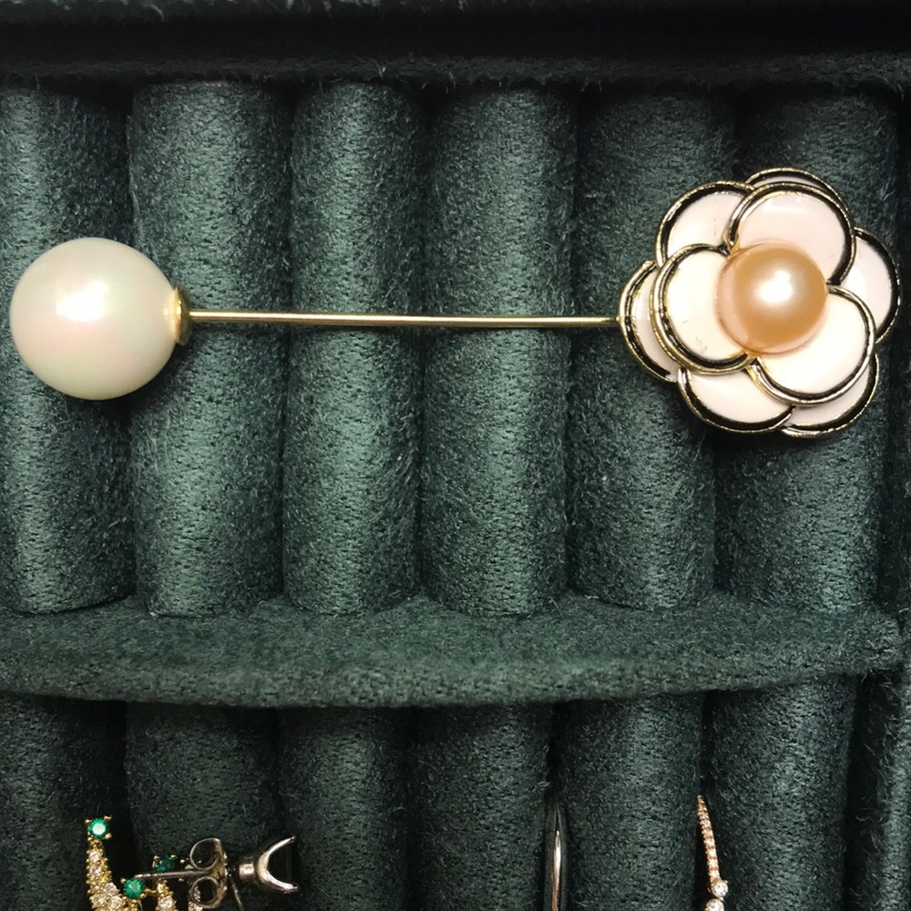 Authentic pink pearl brooch